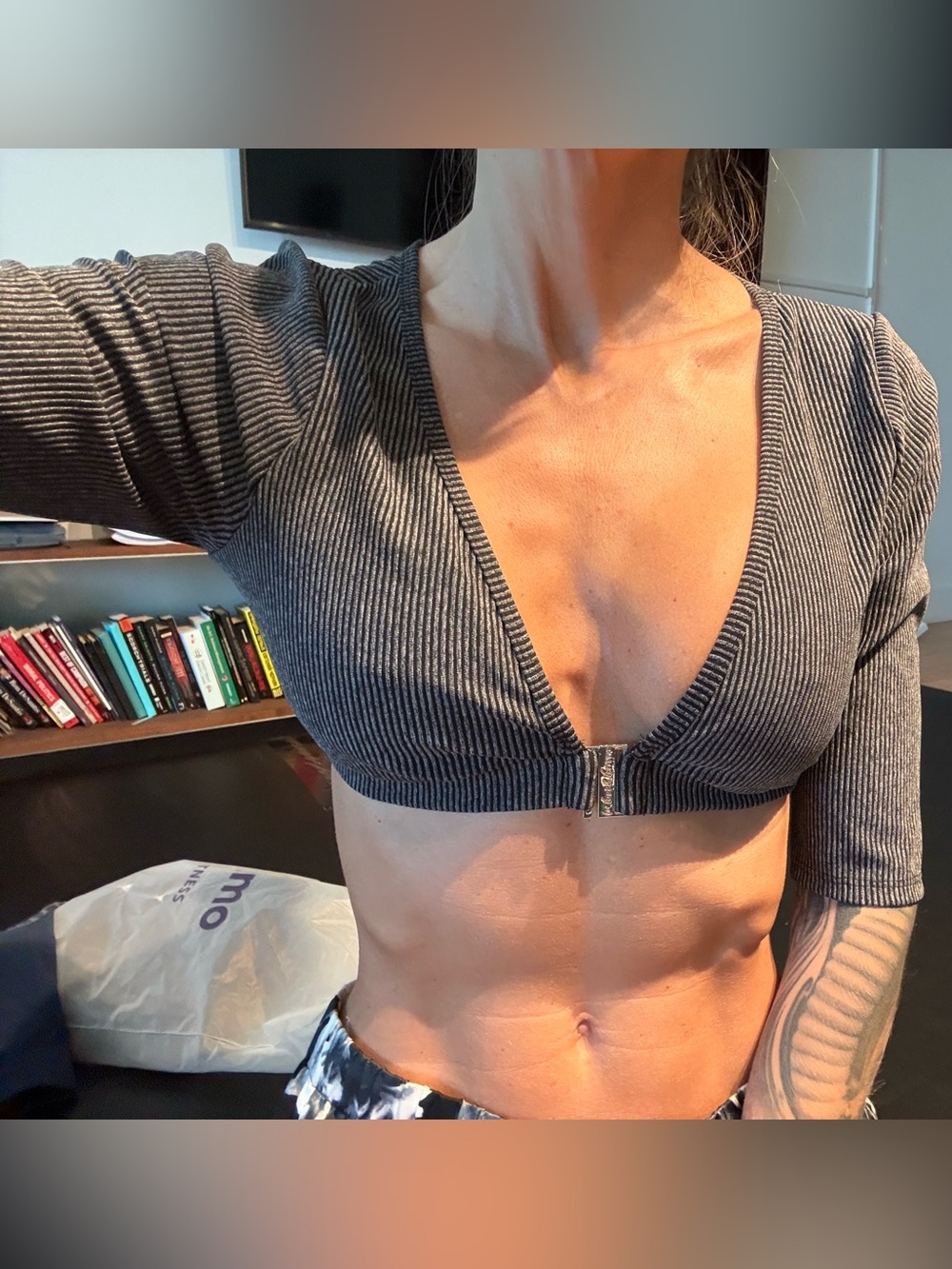 For Love and Lemons Ribbed Deep V Zip-Front Crop Top - Gray small